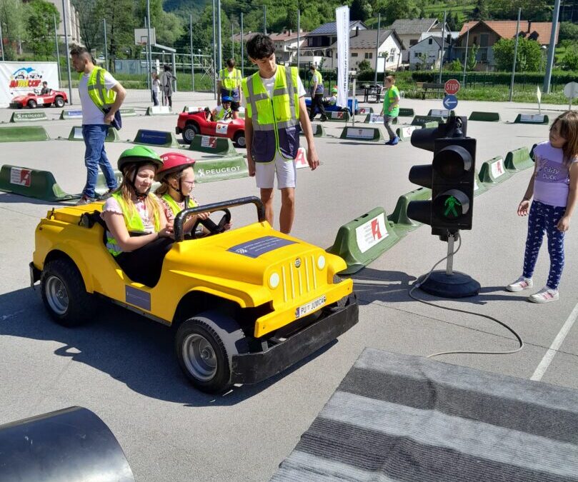 JUMICAR-PREVENTIVNI ODGOJ DJECE U CESTOVNOM PROMETU
