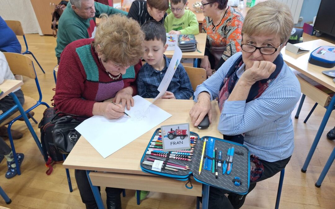 Druženje s bakama i djedovima u PŠ Lepajci