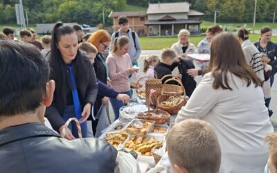 Dan kruha i dan zahvalnosti za plodove zemlje u Područnoj školi Donja Šemnica